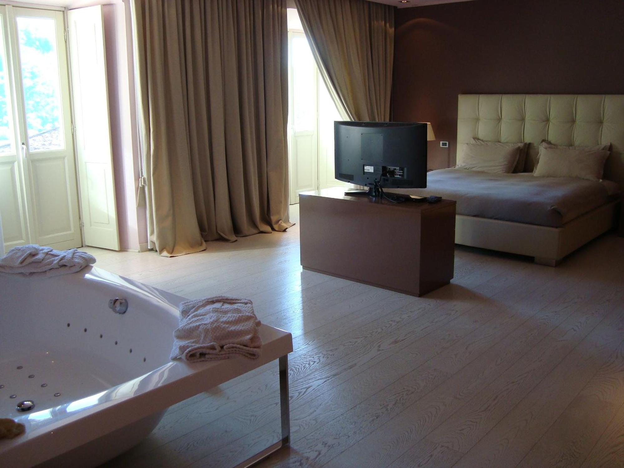 Guest house Castello Degli Angeli Carobbio degli Angeli